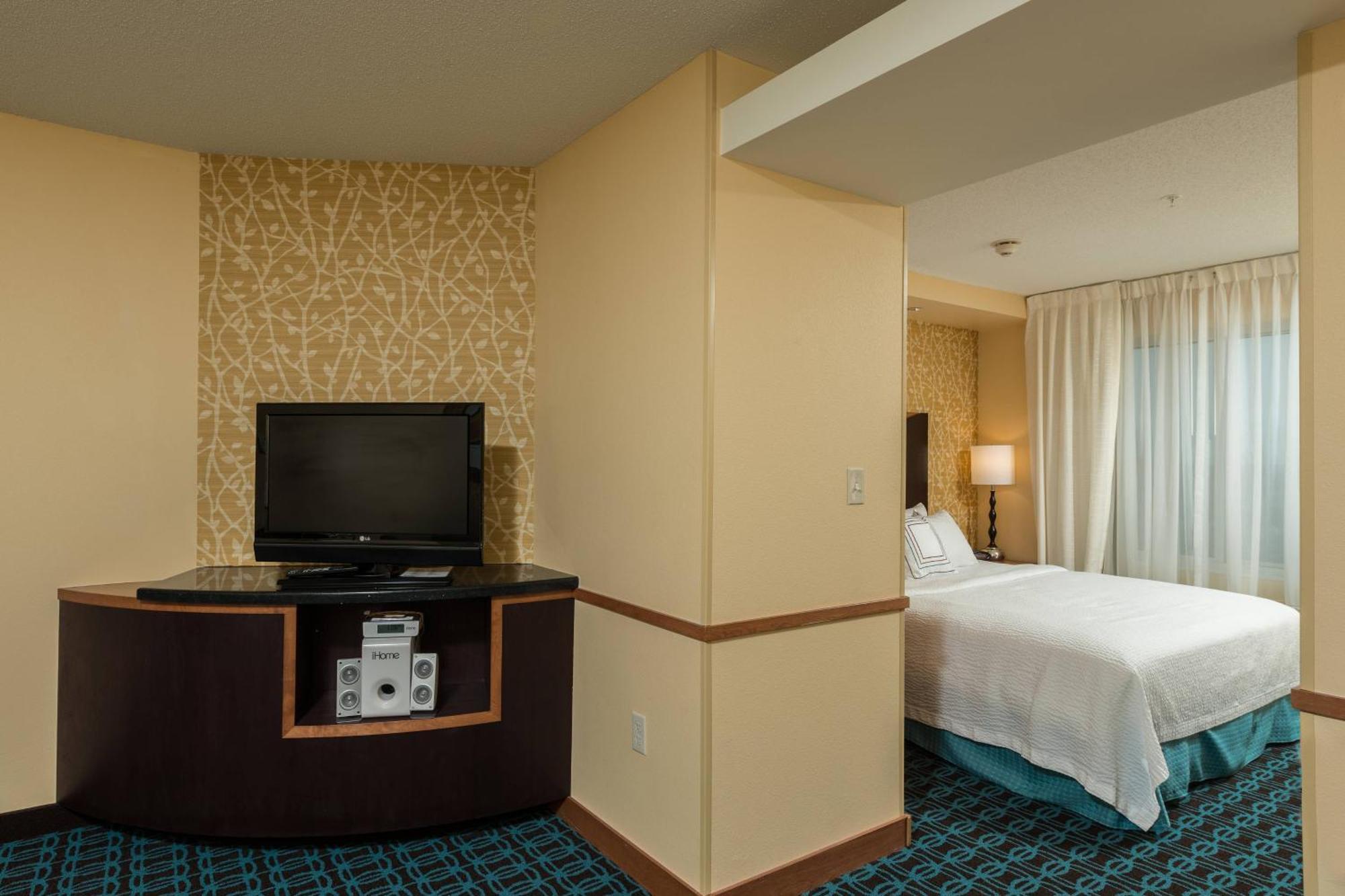 Fairfield Inn And Suites By Marriott Augusta Exterior foto