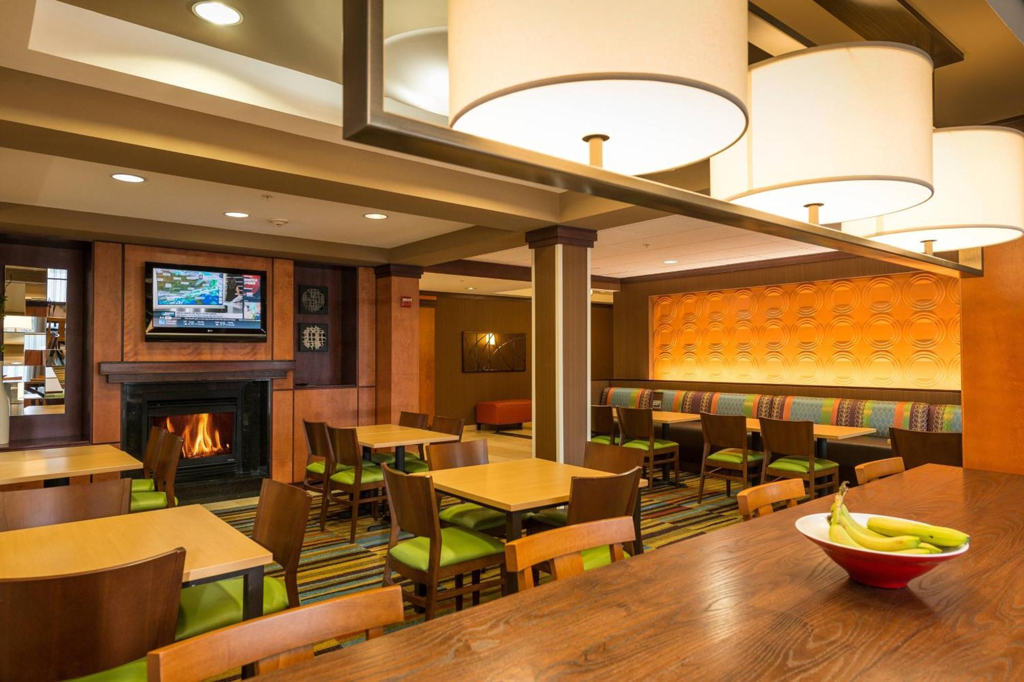 Fairfield Inn And Suites By Marriott Augusta Exterior foto